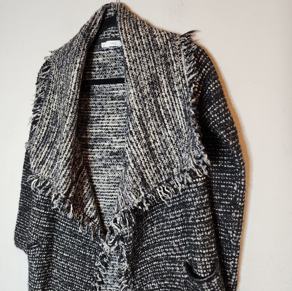 Vince Black Tweed Wool open front fringe jacket cardigan. Size XS - Picture 10 of 16